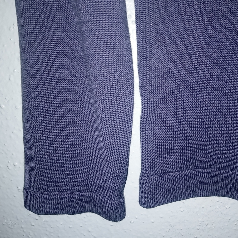 Harlan M Silk Knit Long Sleeved Crew Neck Pullover Top Eggplant - Picture 3 of 7